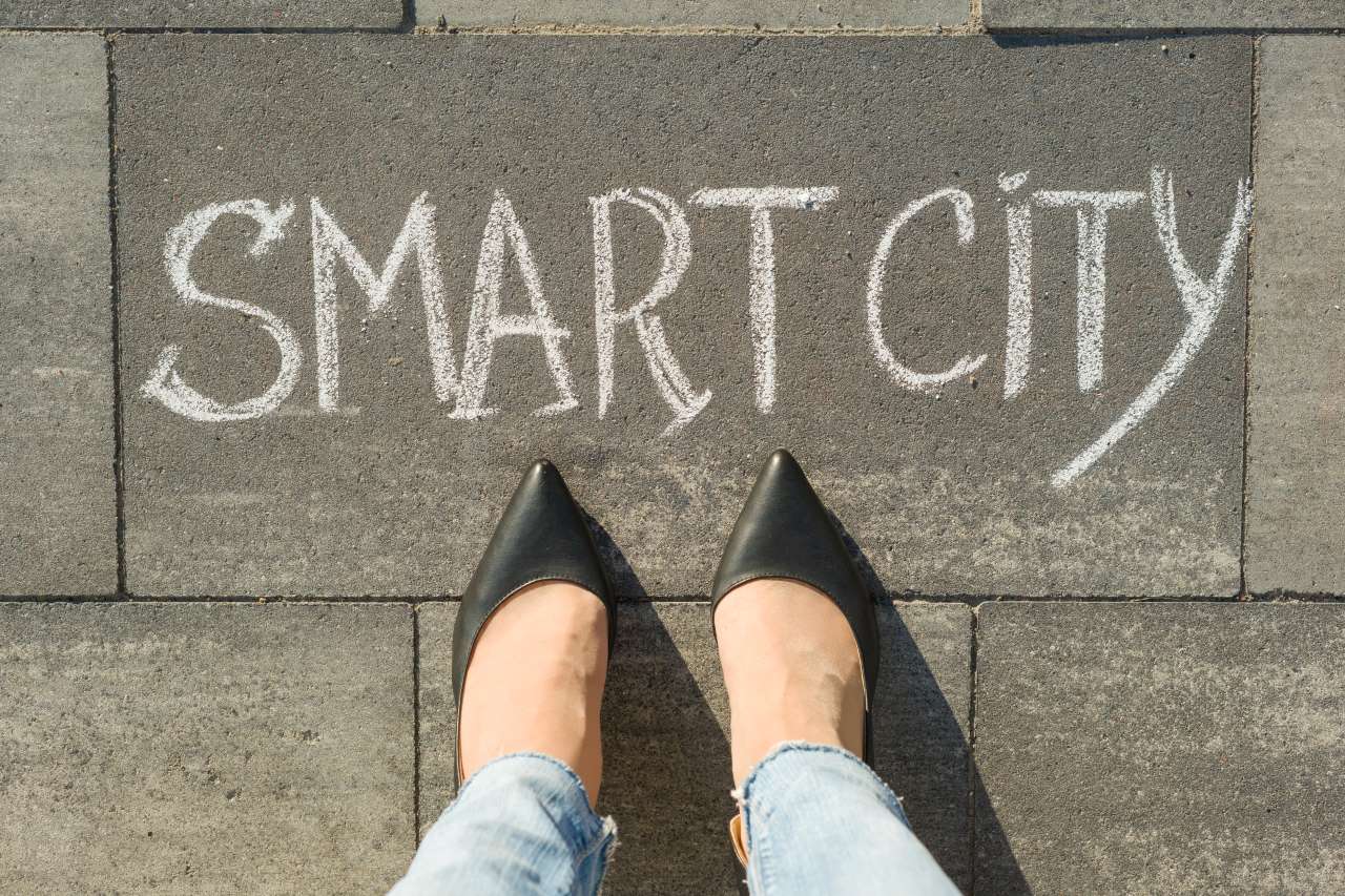 Extended Reality and the Rise of Smart Cities